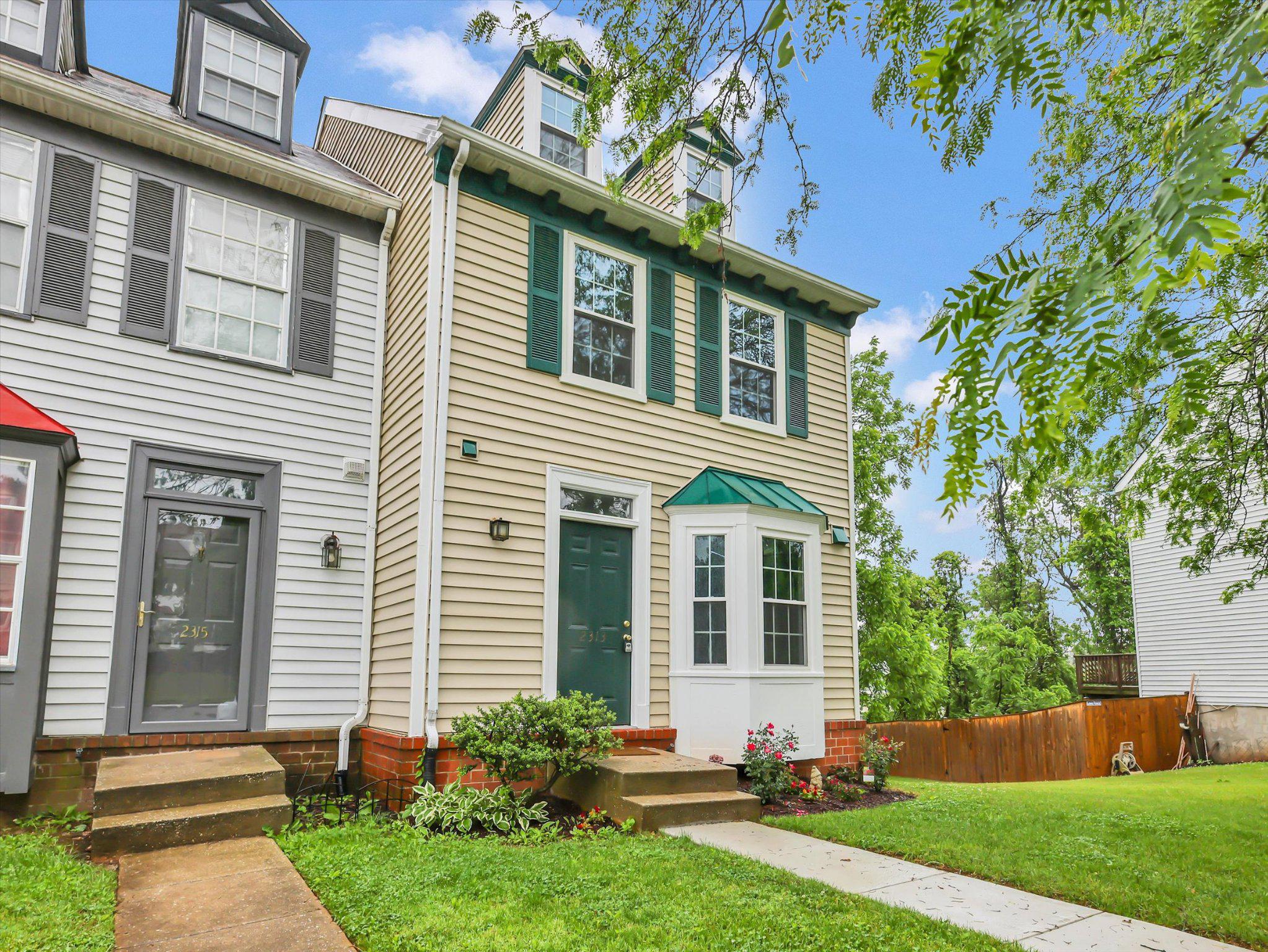 WINDSOR  MILL - Residential
