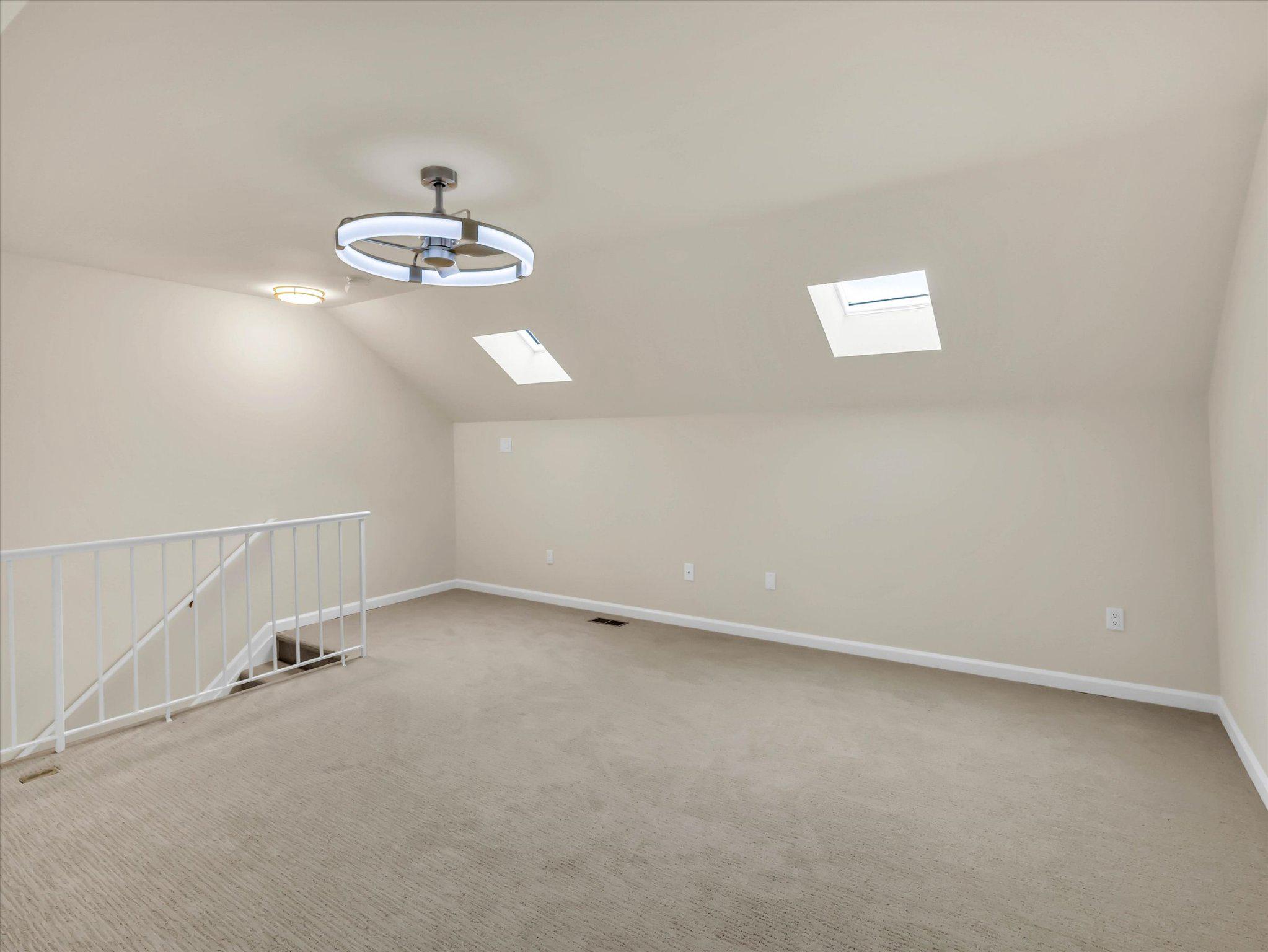 WINDSOR  MILL - Residential