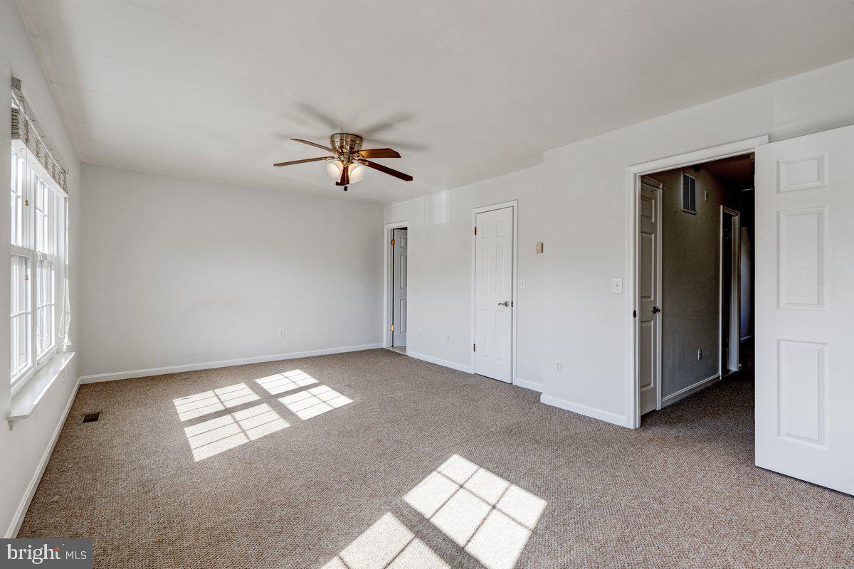 DALE CITY ADDITION - Residential Lease