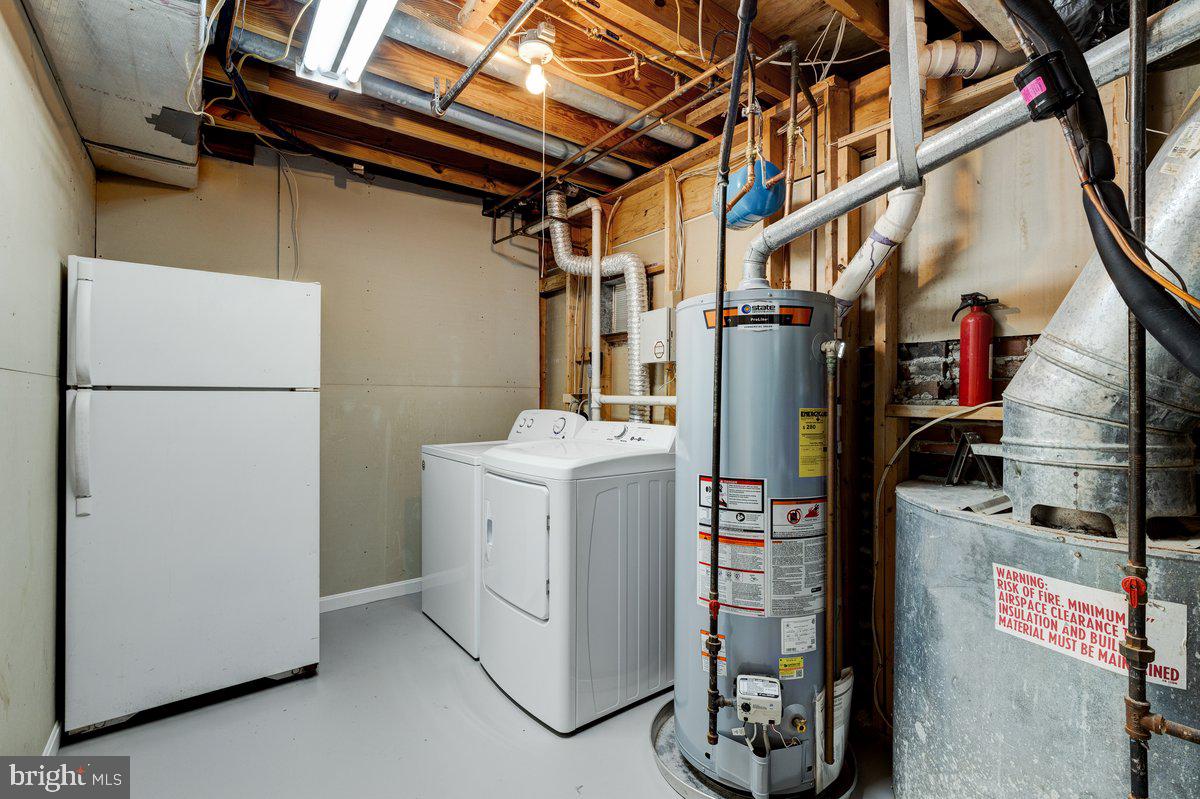 DALE CITY ADDITION - Residential Lease