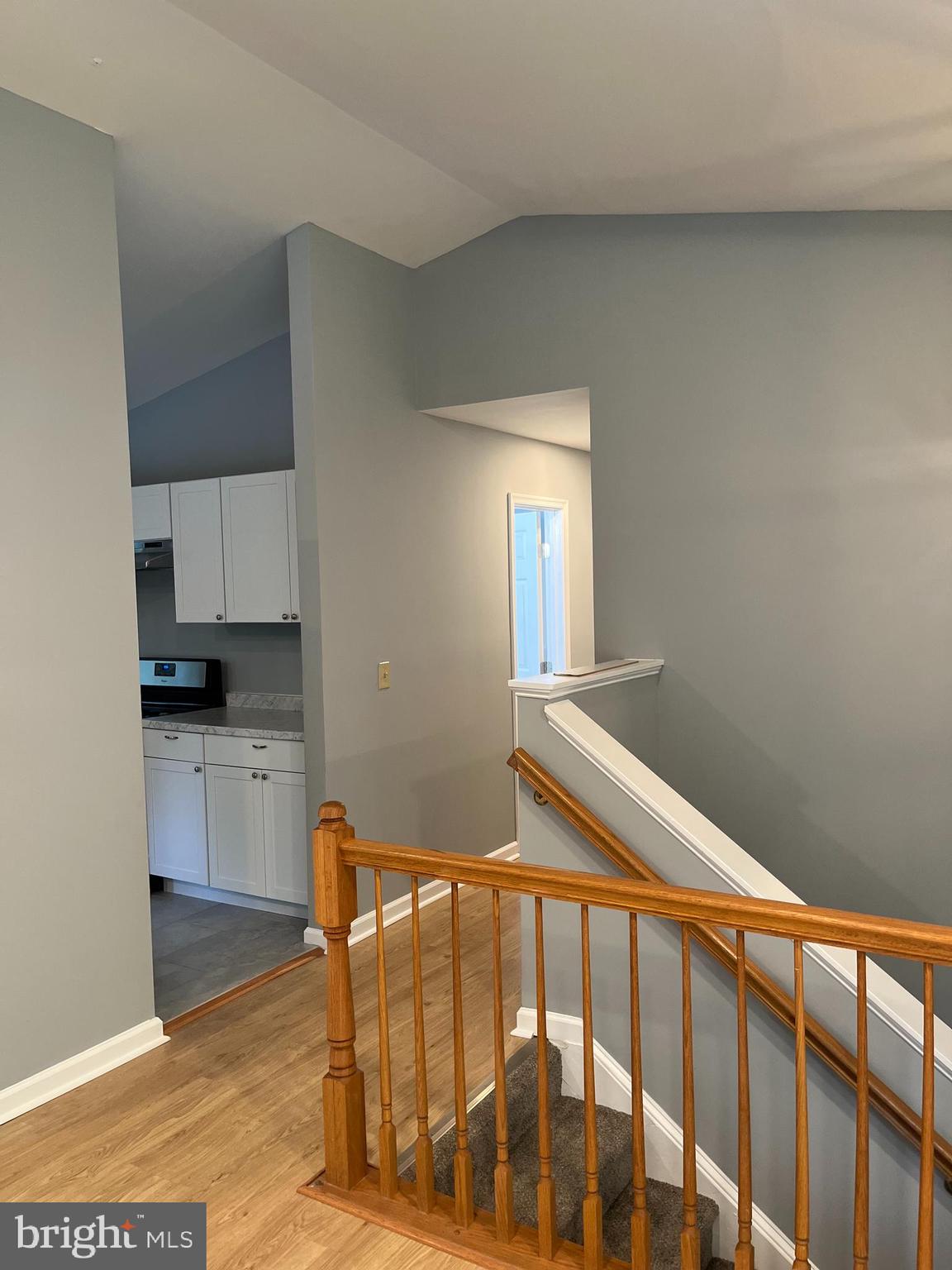 10214 UNIQUE TRAIL