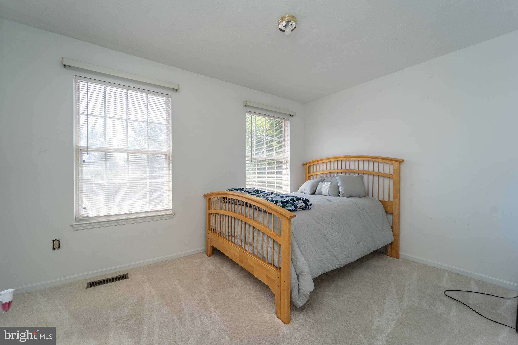 SEVERN CROSSING - Residential