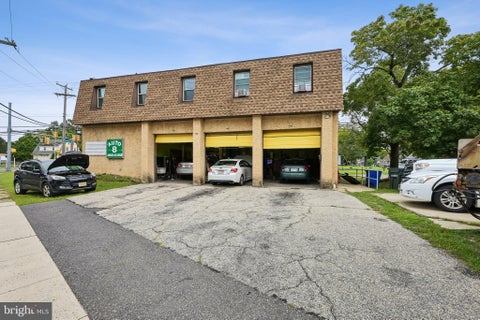 Photo of 304 White Horse Pike, CLEMENTON, NJ 08021 (MLS # NJCD2126054)