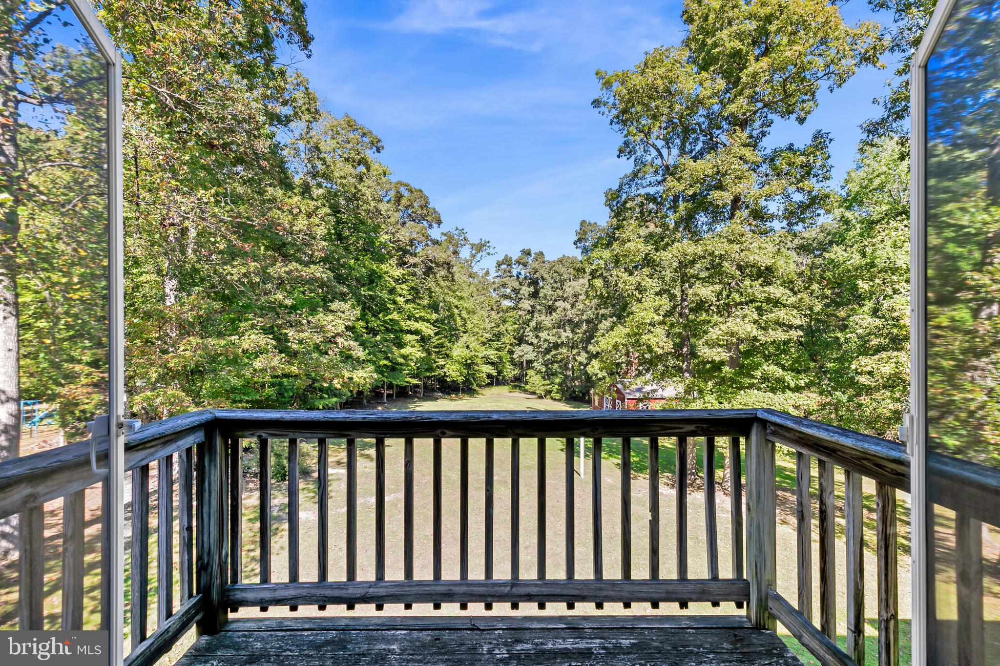 HAMPTON HILLS - Residential