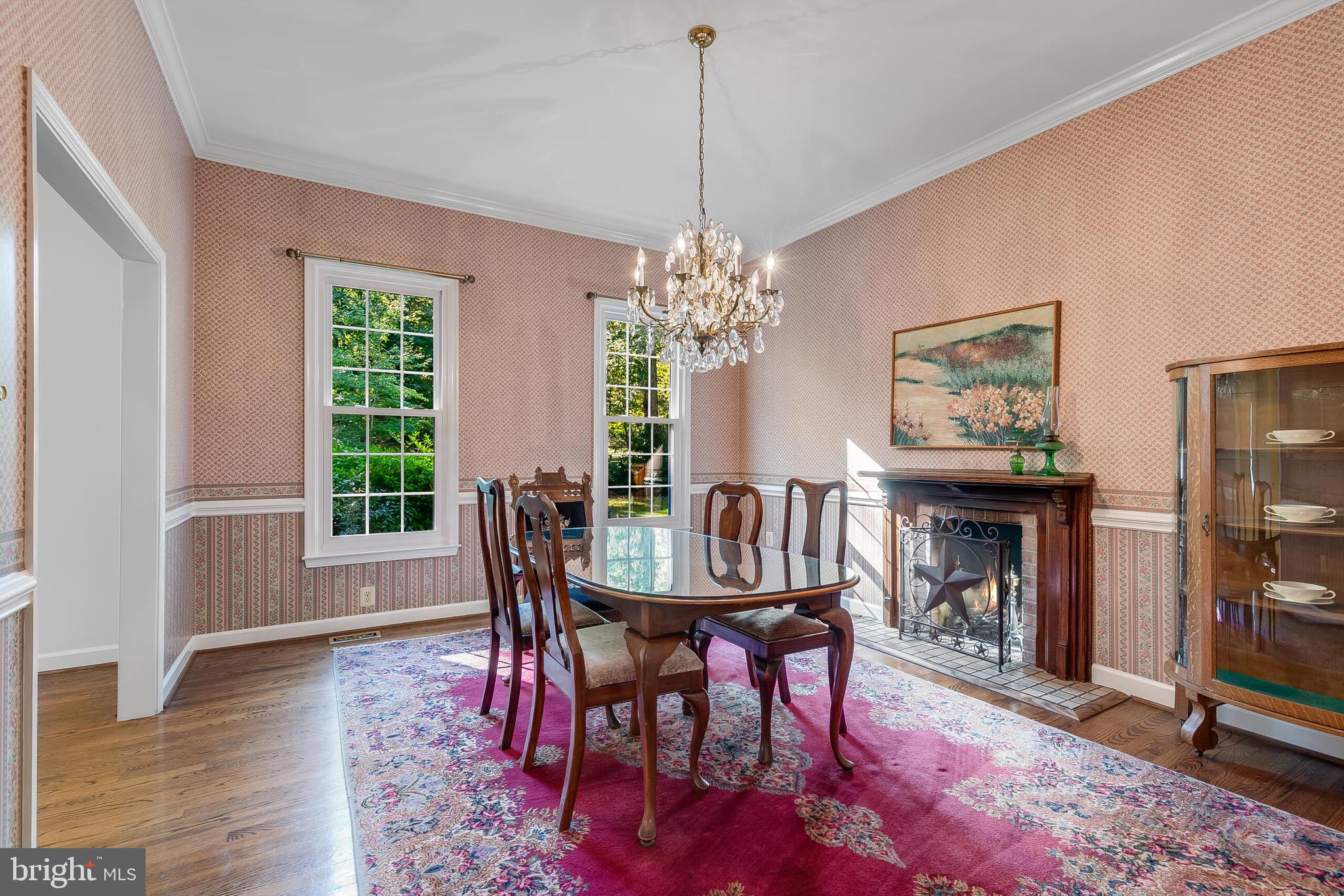 HAMPTON HILLS - Residential