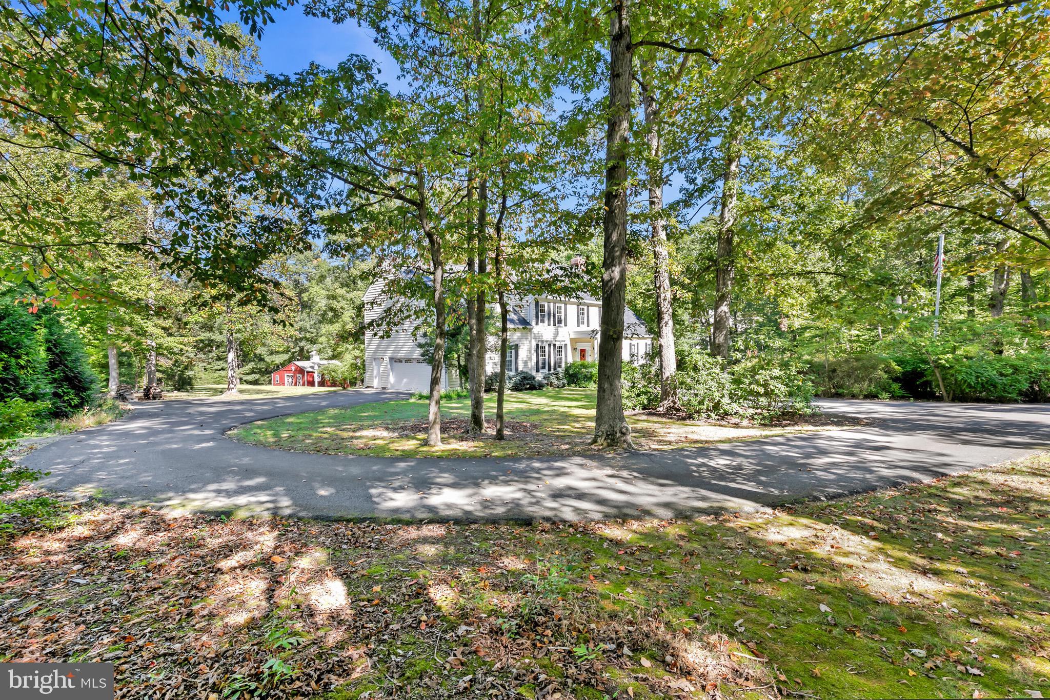 HAMPTON HILLS - Residential