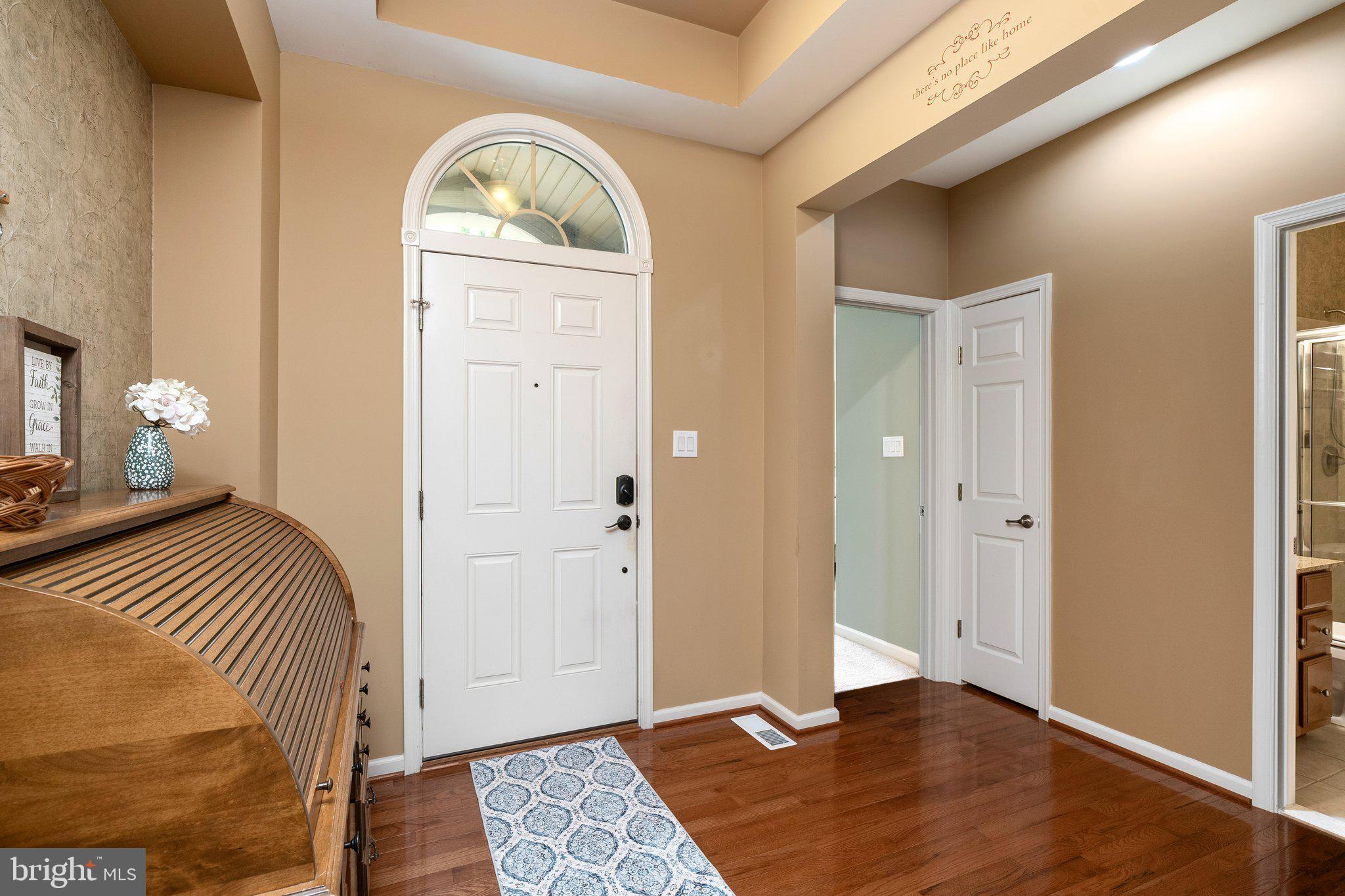 27 APPLEGATE DRIVE