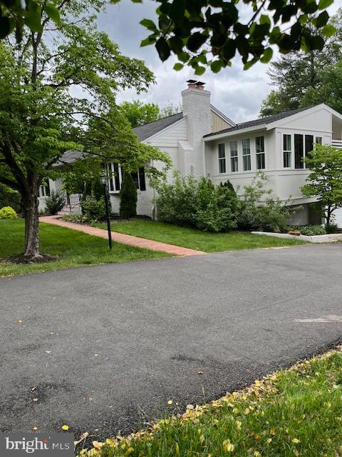 2811 CEDAR LANE