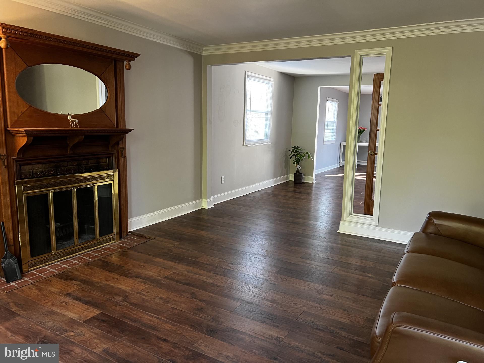 PENNSBURY HILLS - Residential