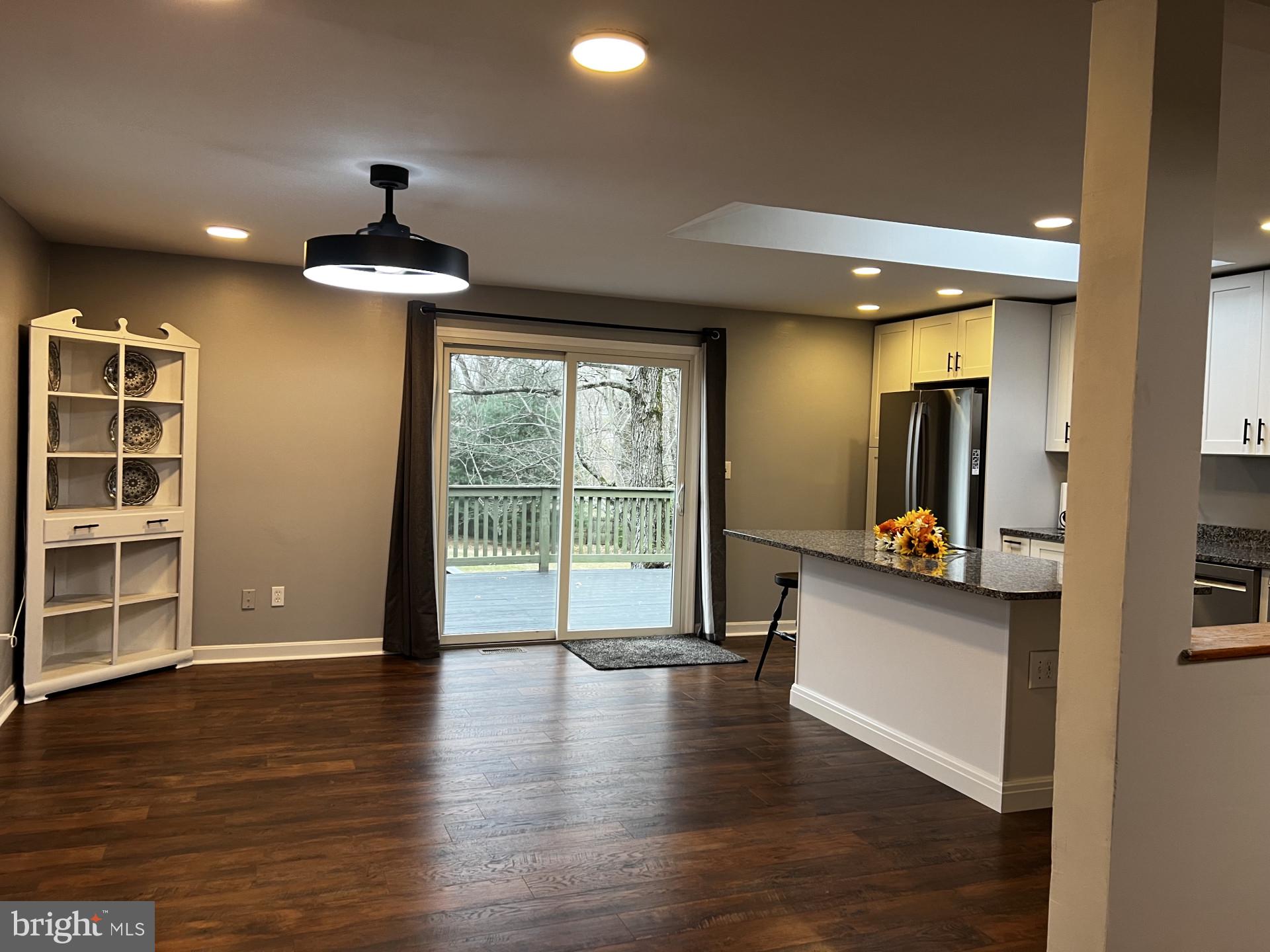 PENNSBURY HILLS - Residential