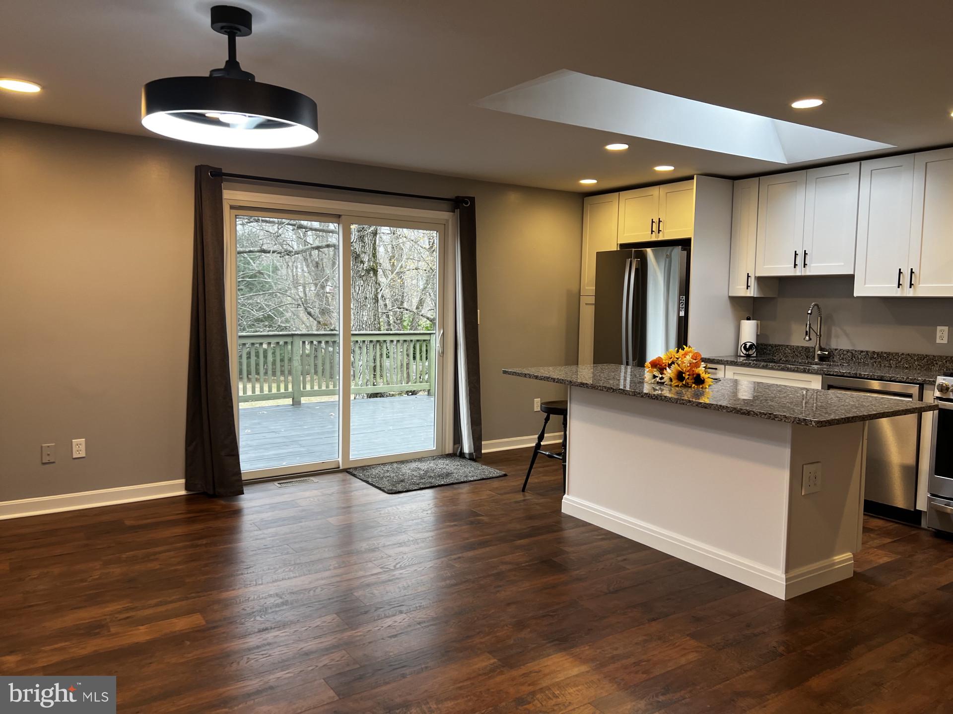 PENNSBURY HILLS - Residential