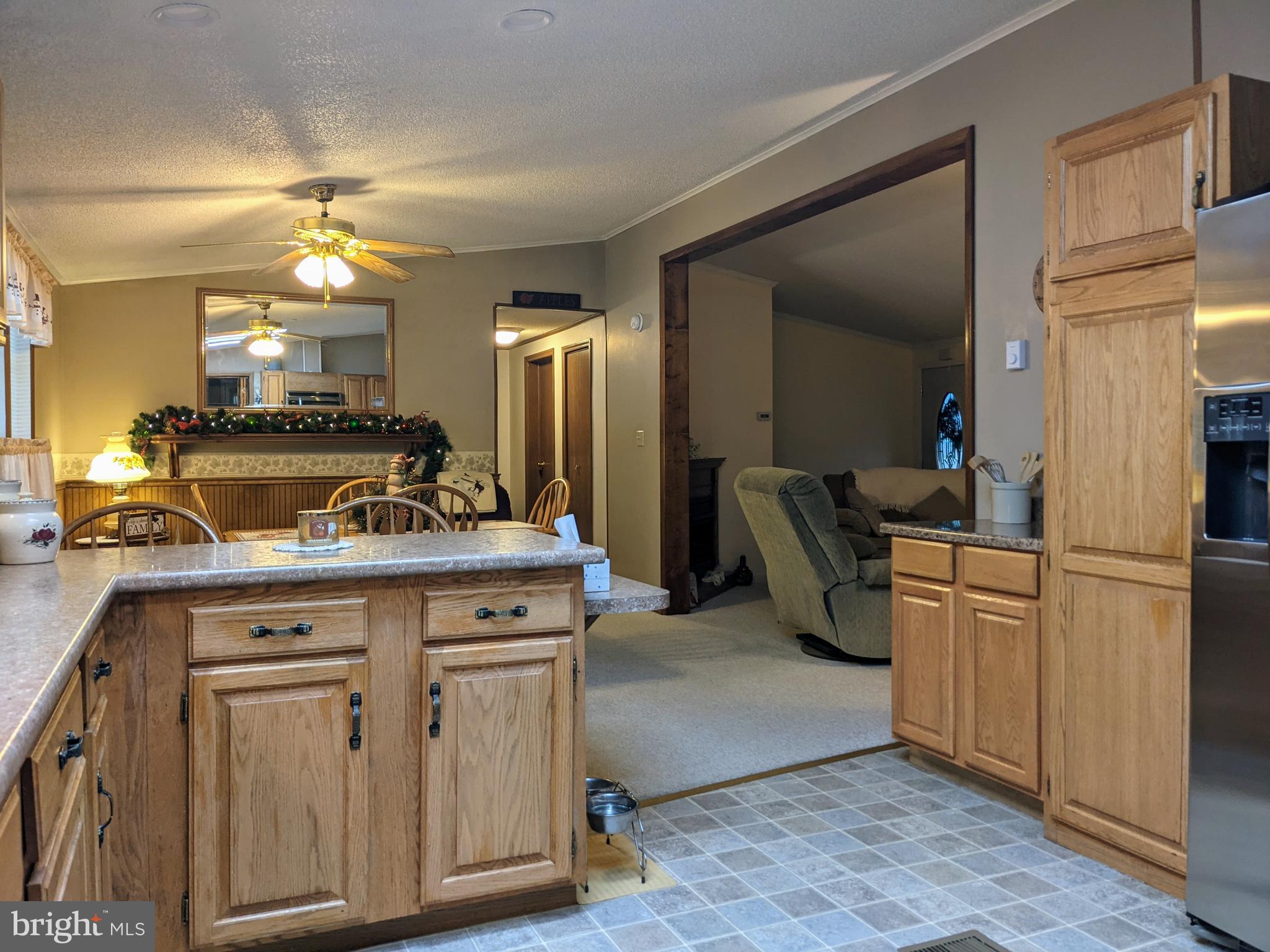 COLONIAL ESTATES - Residential