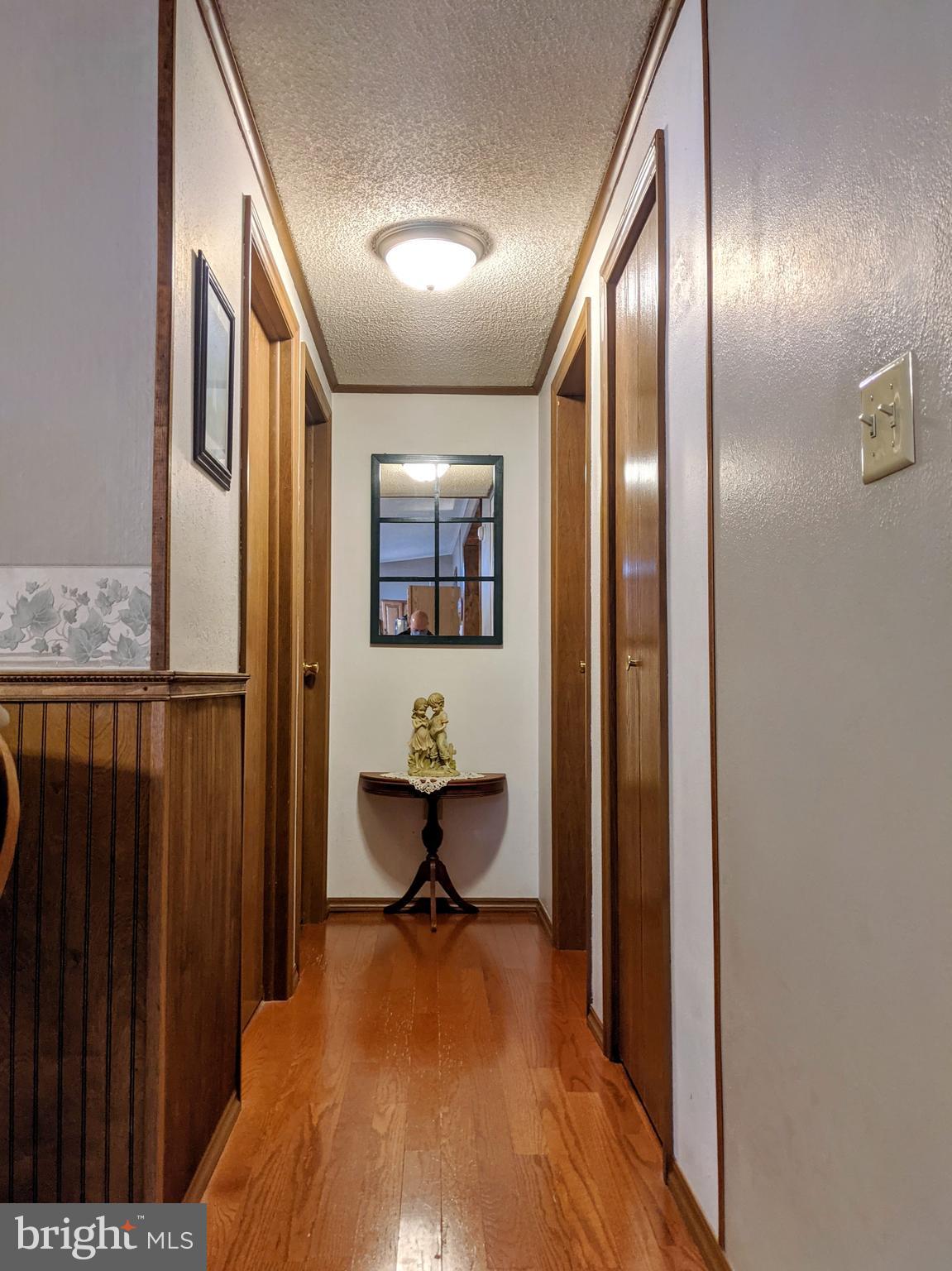 COLONIAL ESTATES - Residential