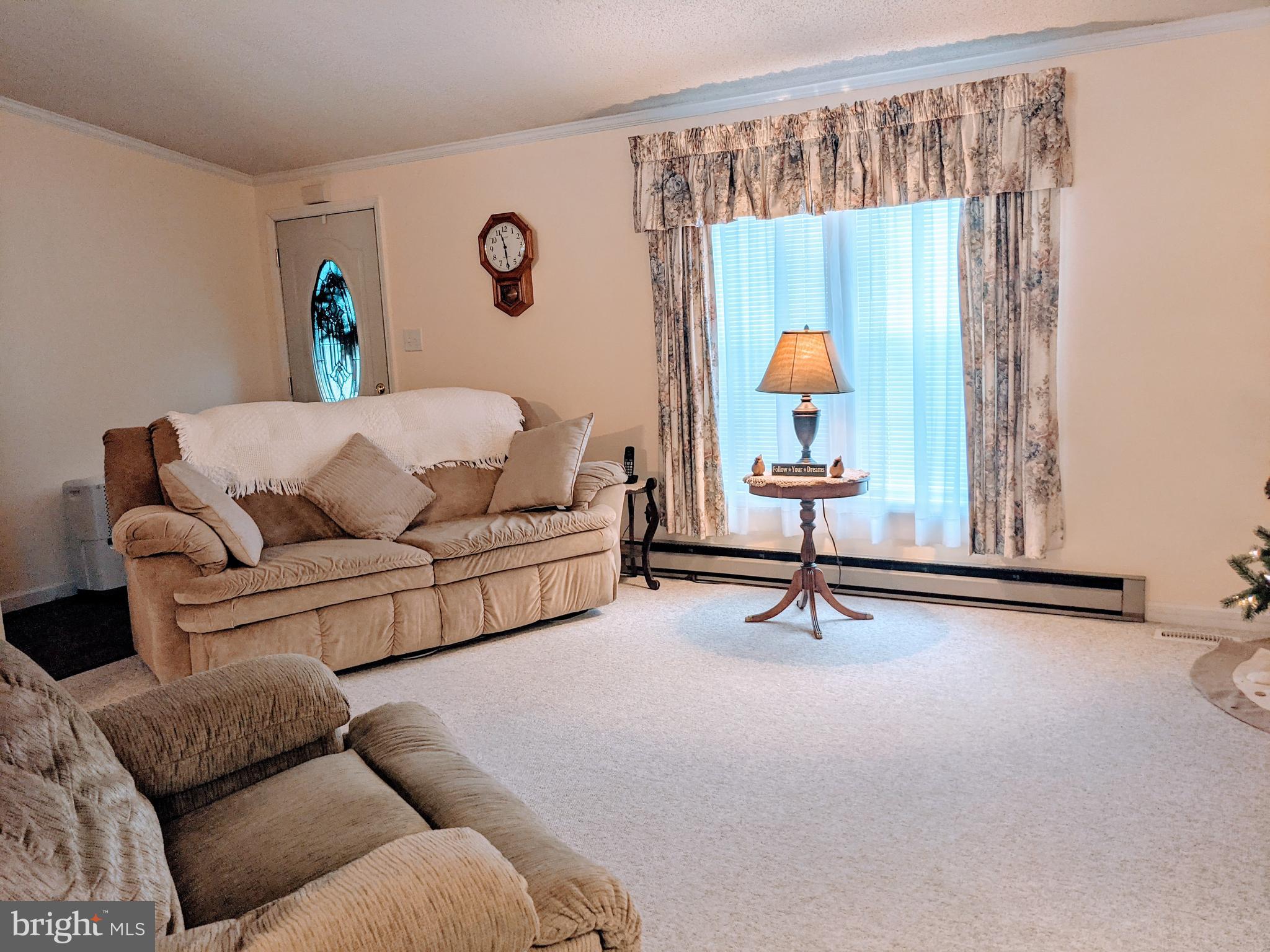 COLONIAL ESTATES - Residential
