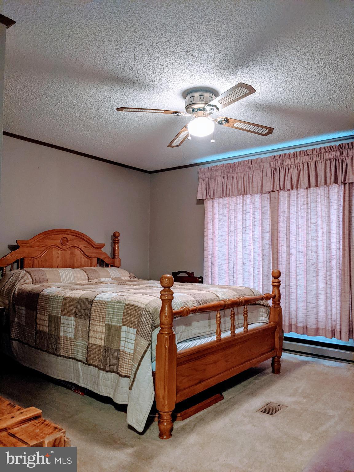 COLONIAL ESTATES - Residential