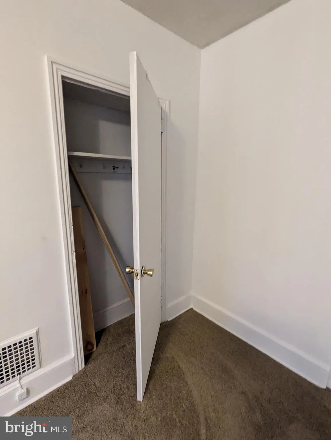 Philadelphia, Pennsylvania 19130, United States, 3 Bedrooms Bedrooms, ,1 BathroomBathrooms,Residential,Active,11873