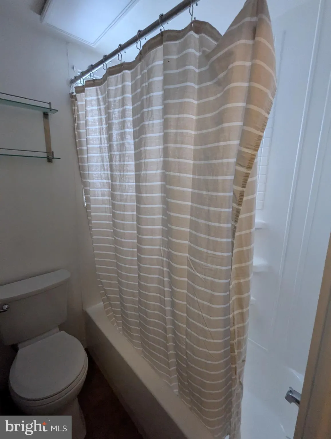 Philadelphia, Pennsylvania 19130, United States, 3 Bedrooms Bedrooms, ,1 BathroomBathrooms,Residential,Active,11873