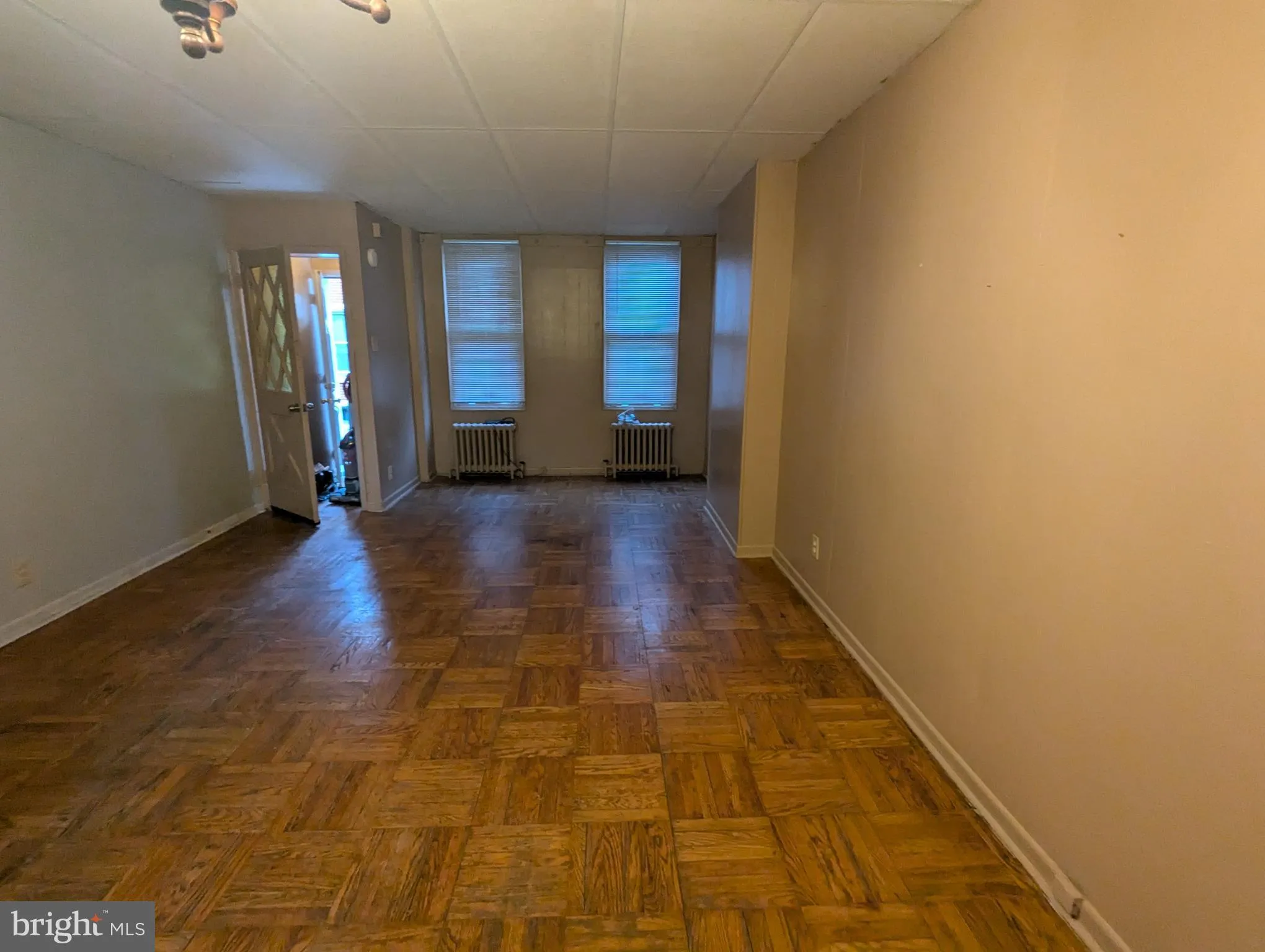 Philadelphia, Pennsylvania 19130, United States, 3 Bedrooms Bedrooms, ,1 BathroomBathrooms,Residential,Active,11873
