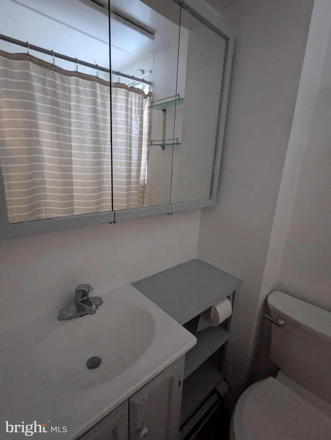 Philadelphia, Pennsylvania 19130, United States, 3 Bedrooms Bedrooms, ,1 BathroomBathrooms,Residential,Active,11873