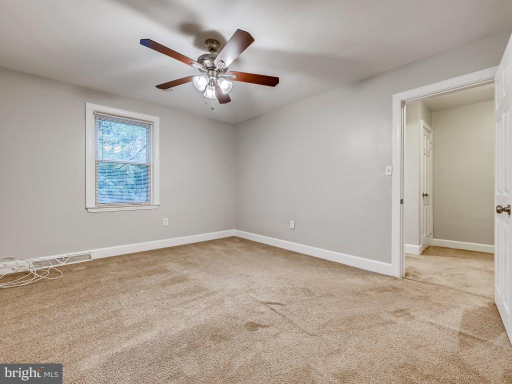 WEST HILLS - Residential