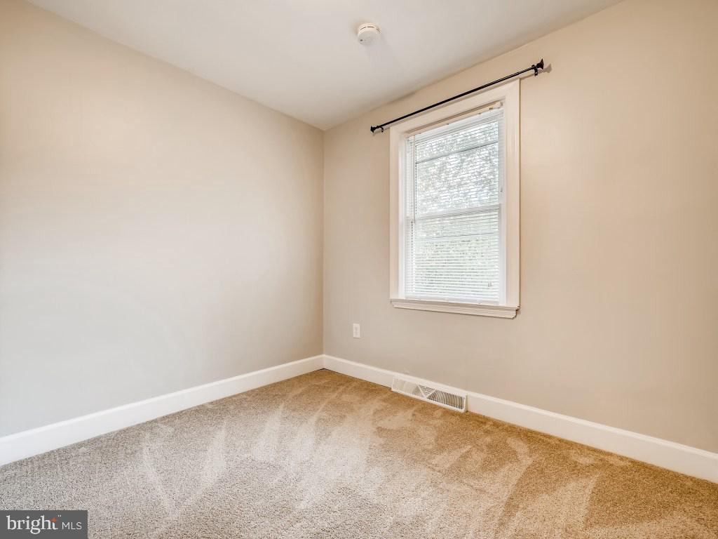 WEST HILLS - Residential