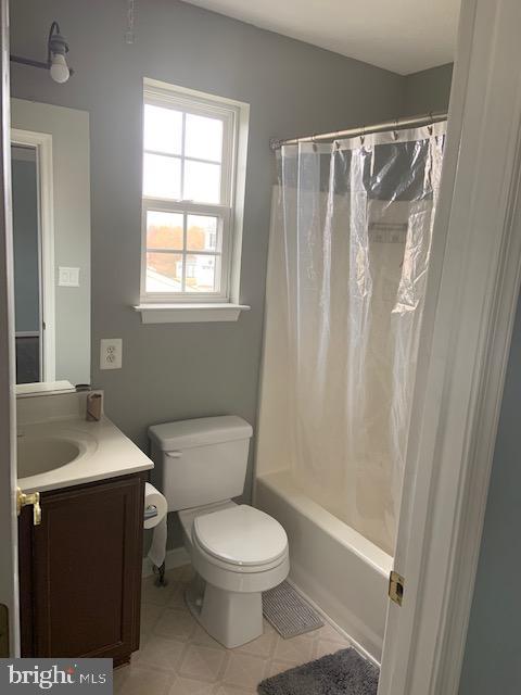 BEACHWOOD ESTATES - Residential