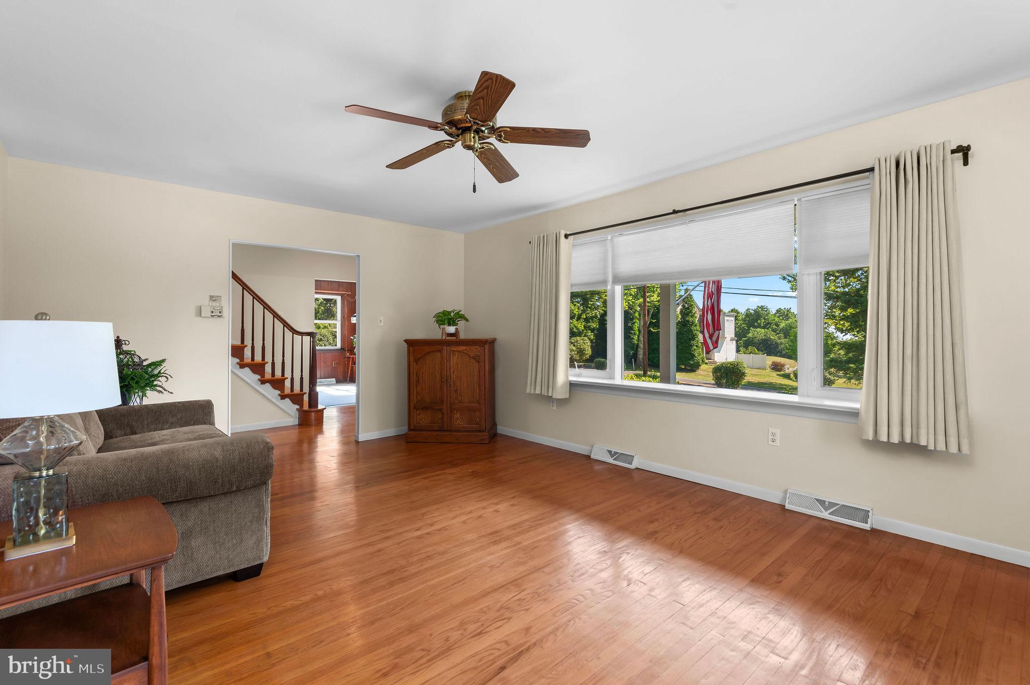 330 HILLTOWN PIKE