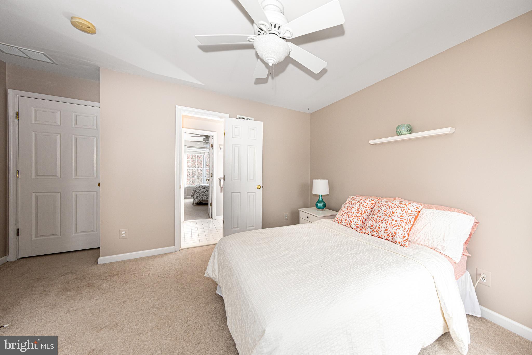 LAUREL HILL - Residential