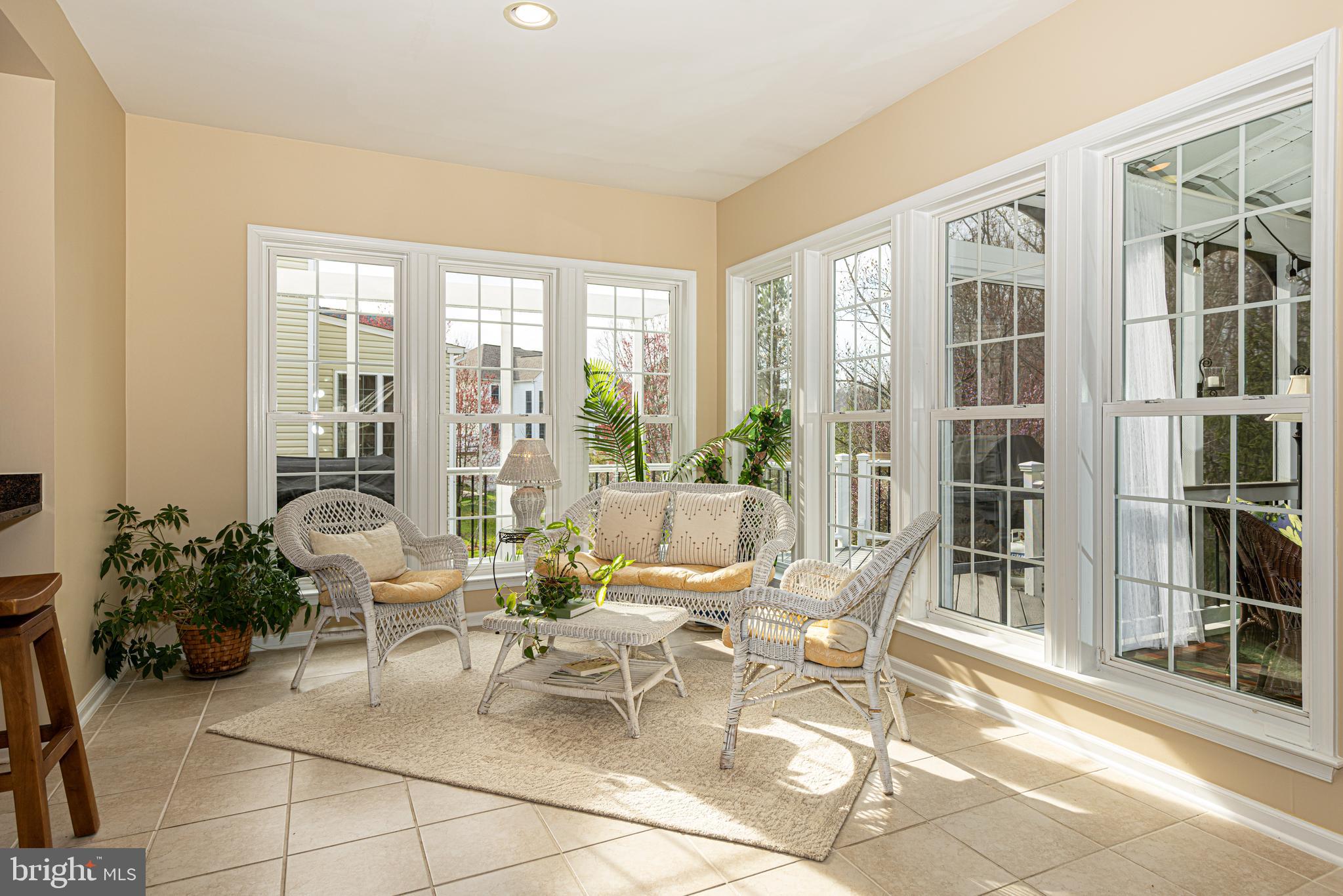 LAUREL HILL - Residential