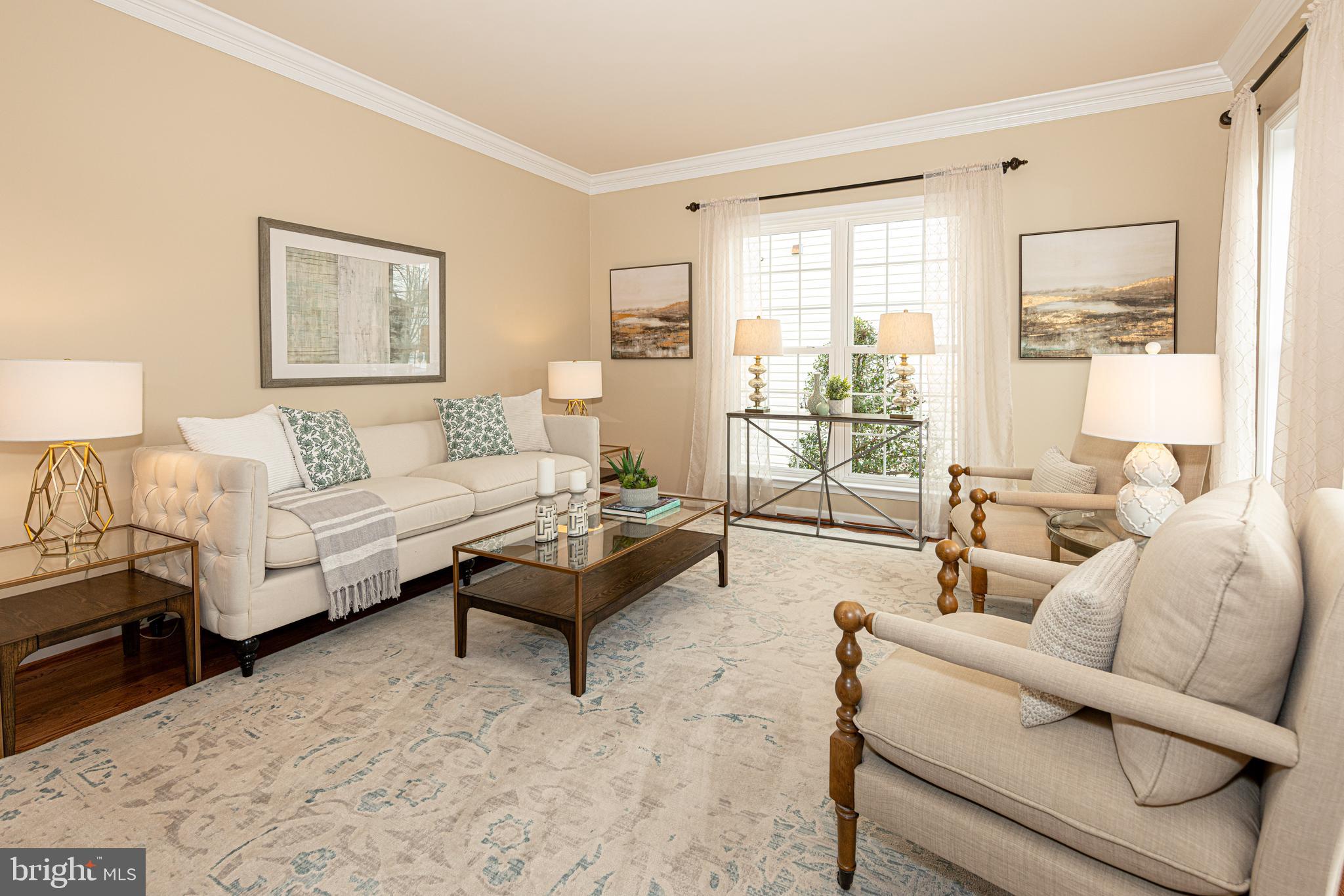 LAUREL HILL - Residential