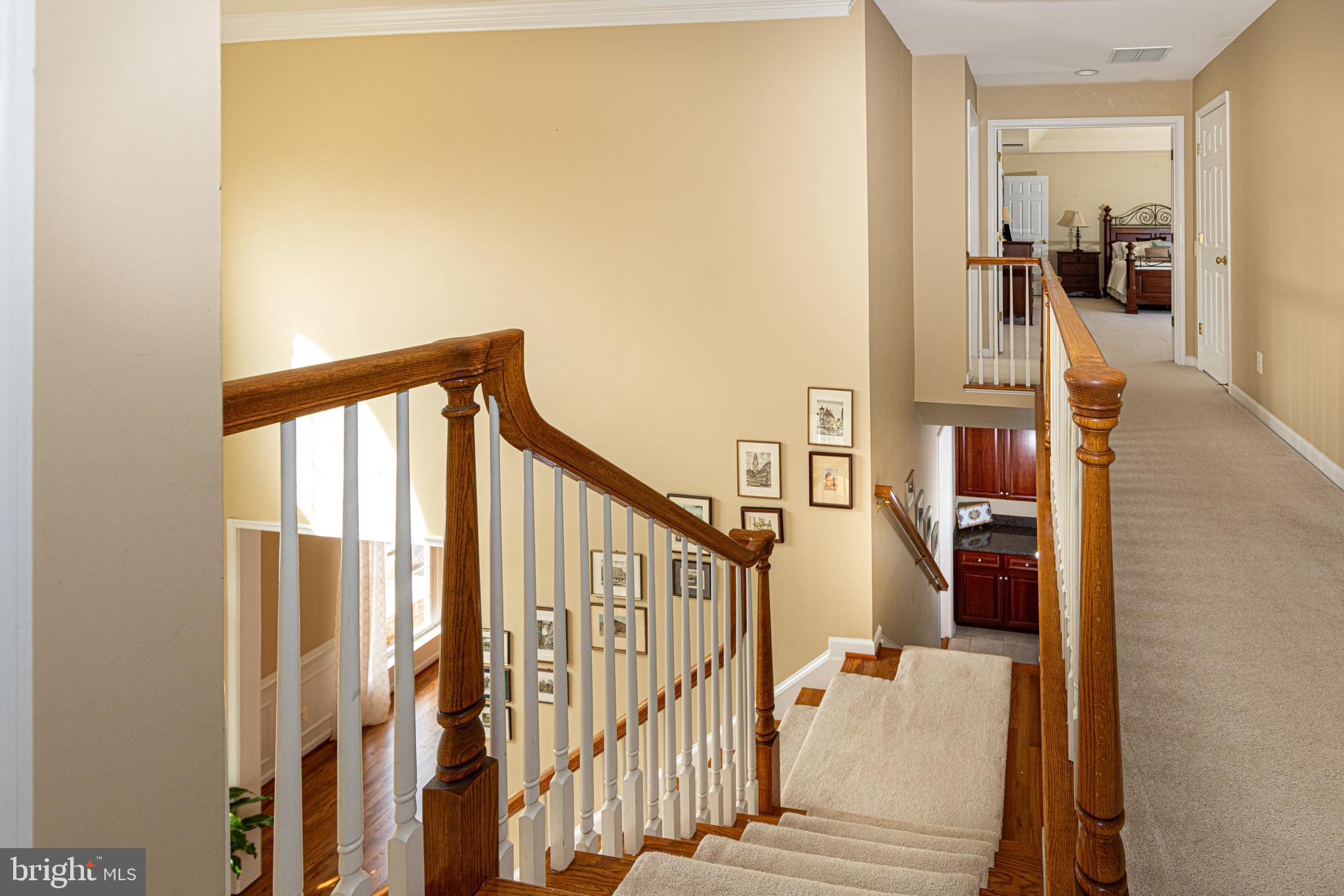 LAUREL HILL - Residential