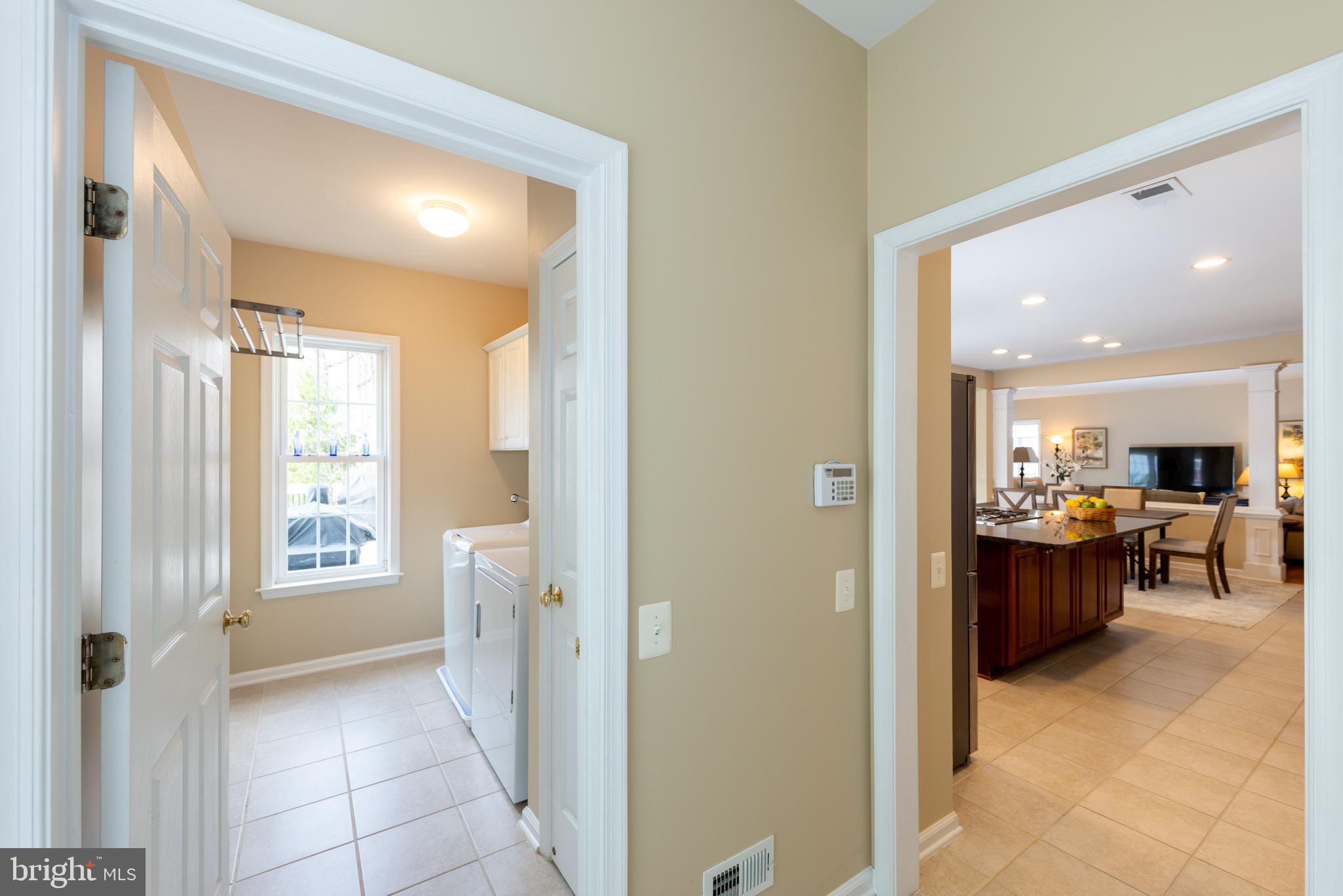 LAUREL HILL - Residential