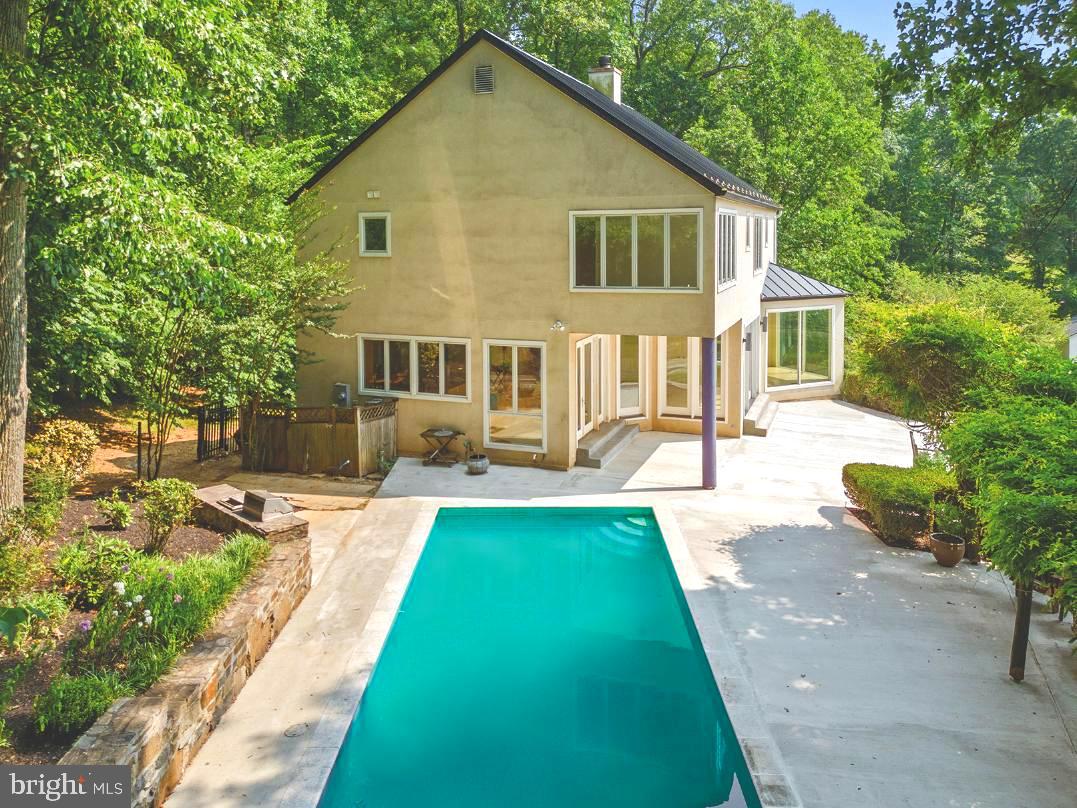 ALDIE MEADOWS - Residential