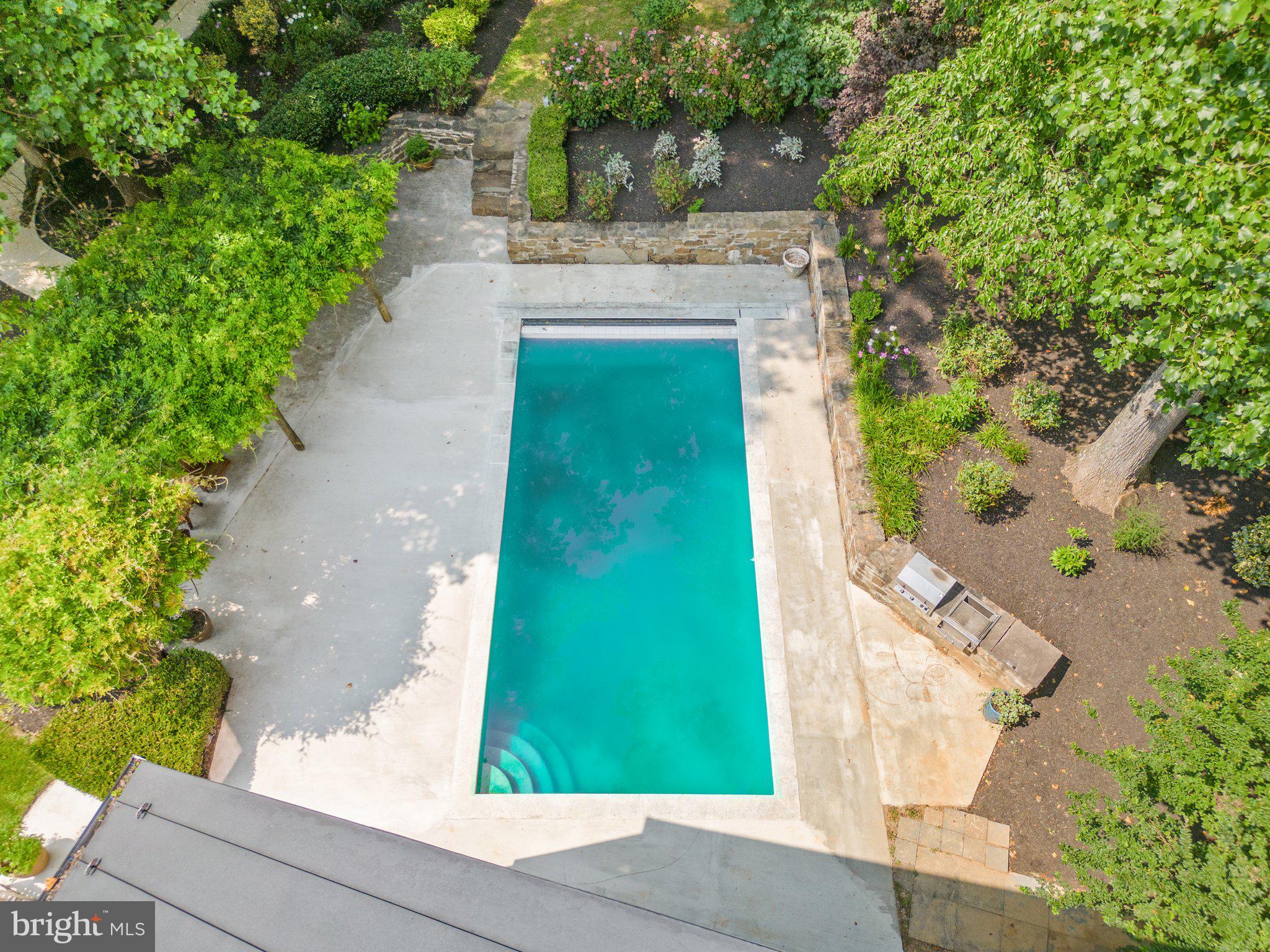 ALDIE MEADOWS - Residential