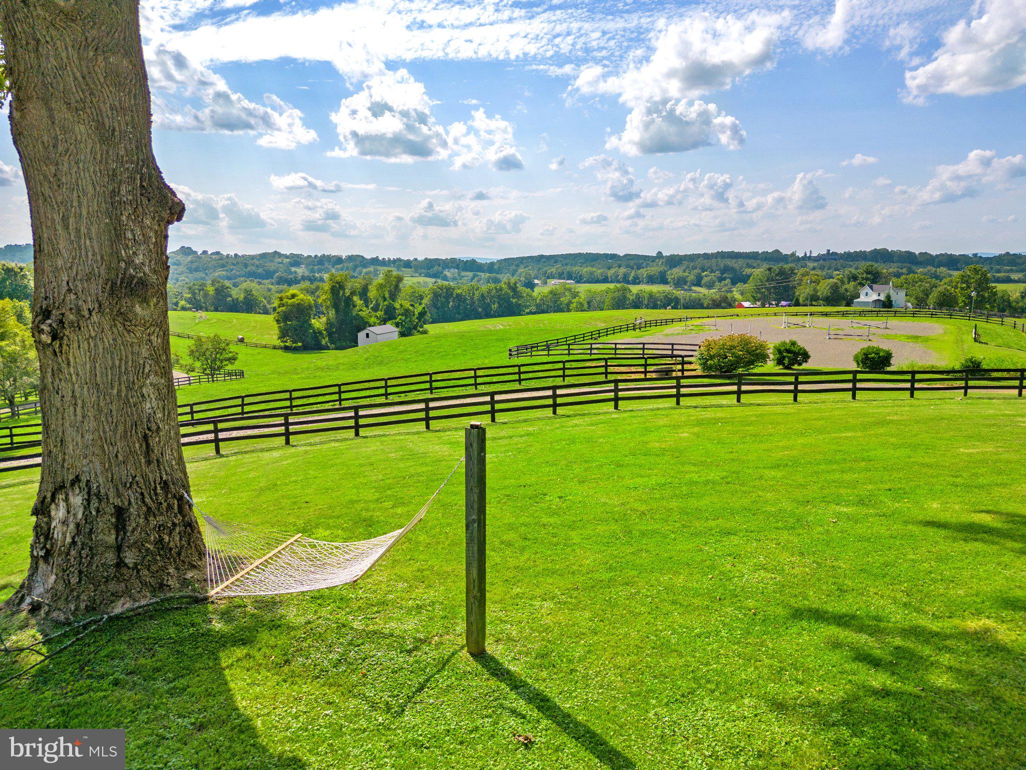 ALDIE MEADOWS - Residential