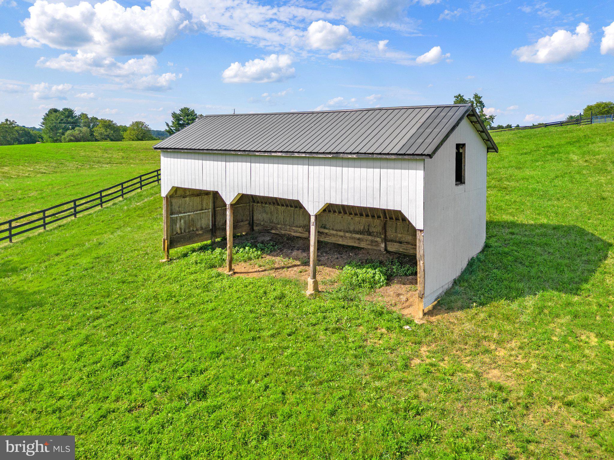 ALDIE MEADOWS - Residential