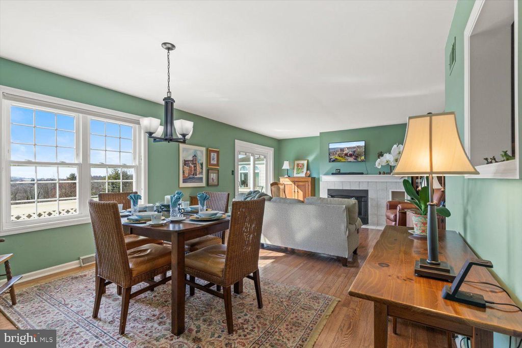 Photo of 107 EAGLE NEST CT, LANCASTER, PA 17601 (MLS # PALA2031450)