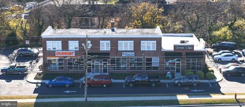 Photo of 300 West Avenue #SUITE D, WOODSTOWN, NJ 08098 (MLS # NJSA2017188)