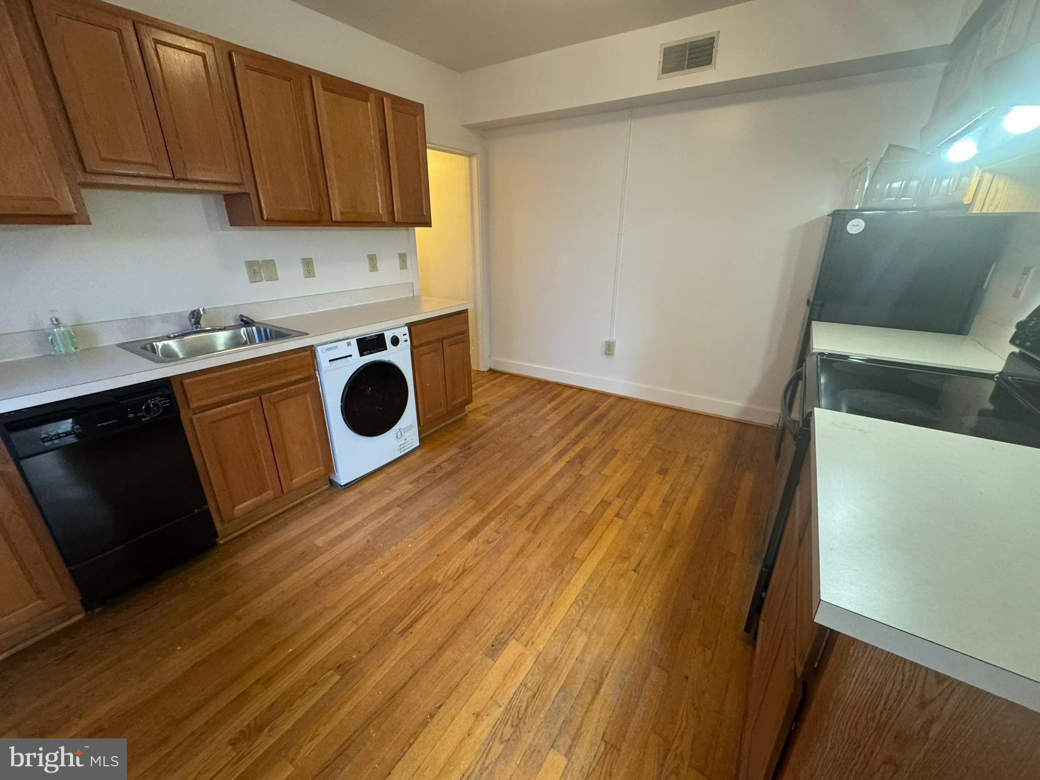 DOWNTOWN FREDERICK - Residential Lease