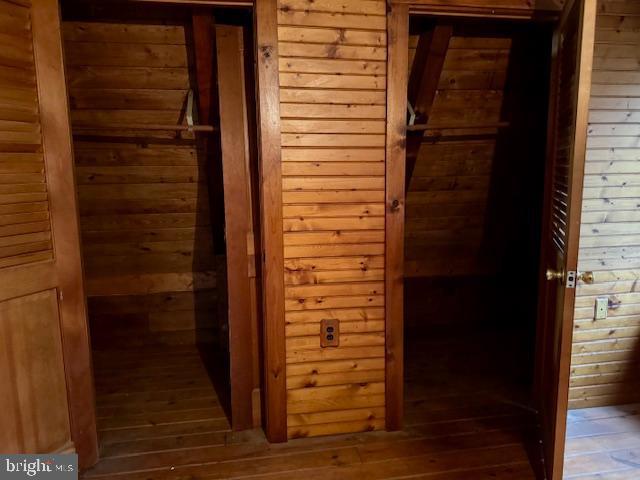 ELK RIVER ESTATES - Residential