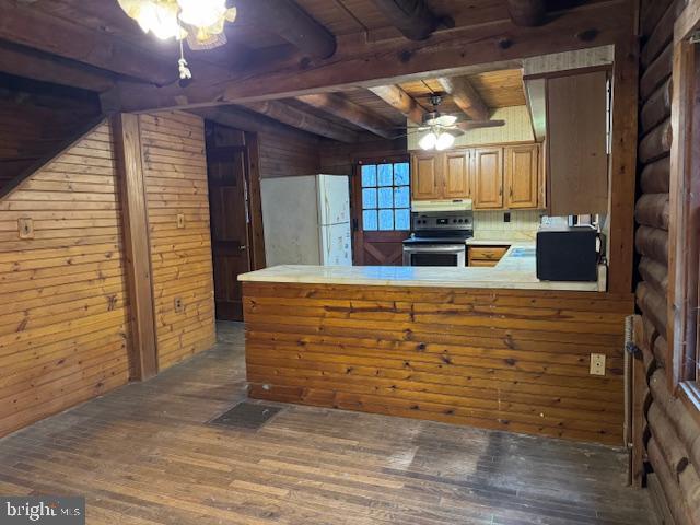 ELK RIVER ESTATES - Residential