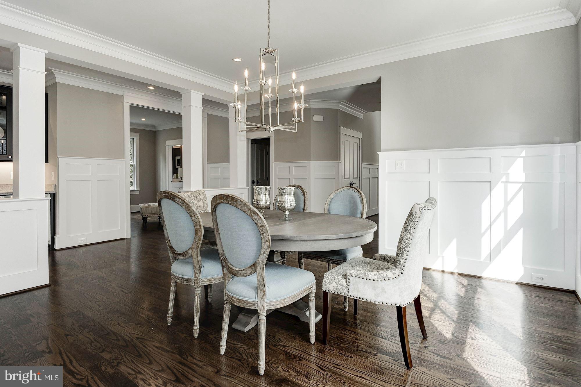 TUCKAHOE VILLAGE - Residential