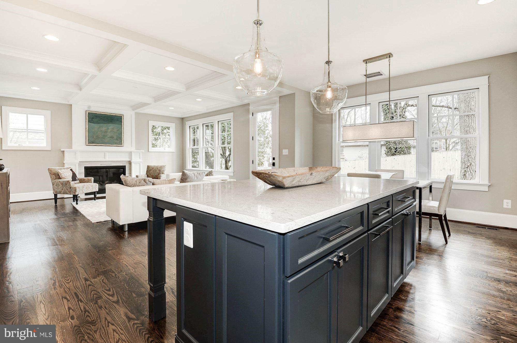 TUCKAHOE VILLAGE - Residential