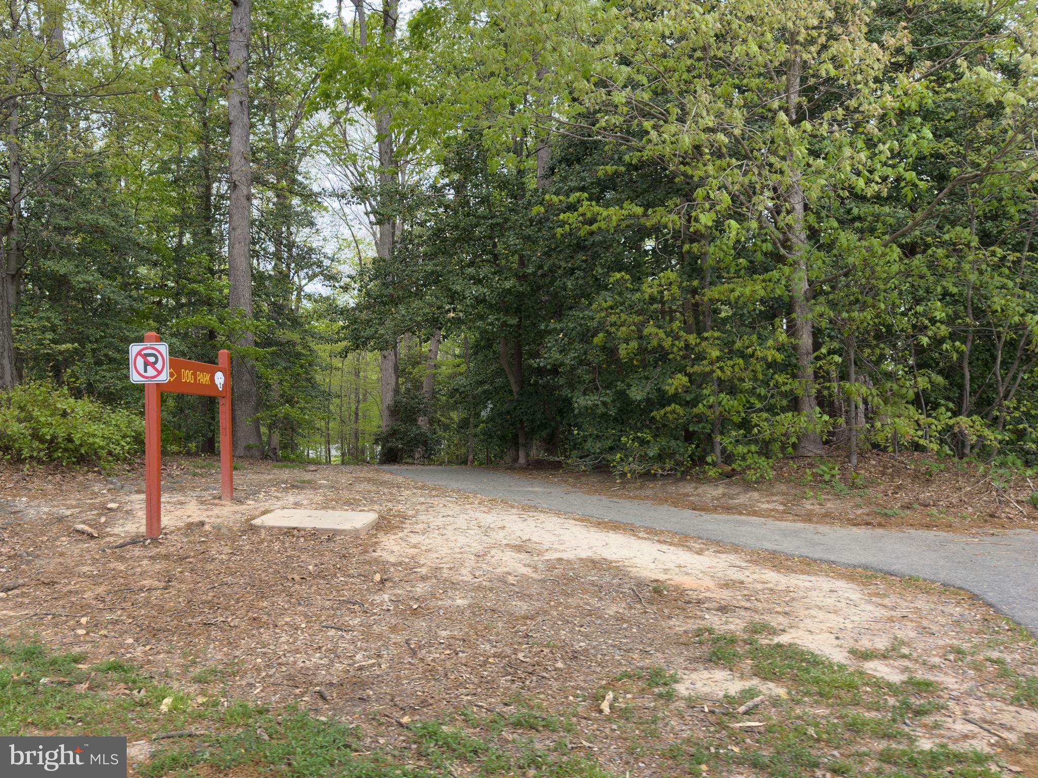 LAKEWOOD HILLS - Residential