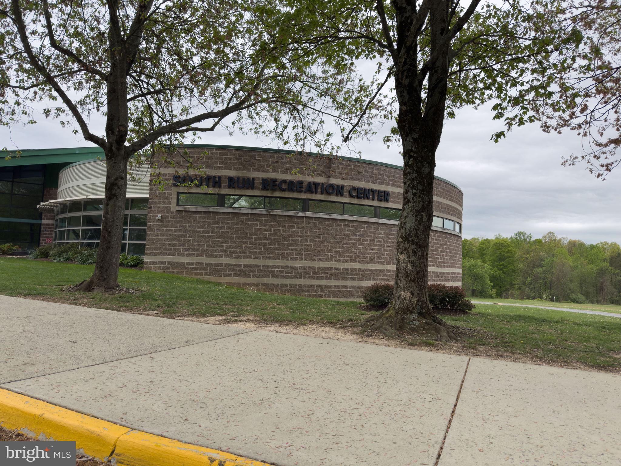 LAKEWOOD HILLS - Residential