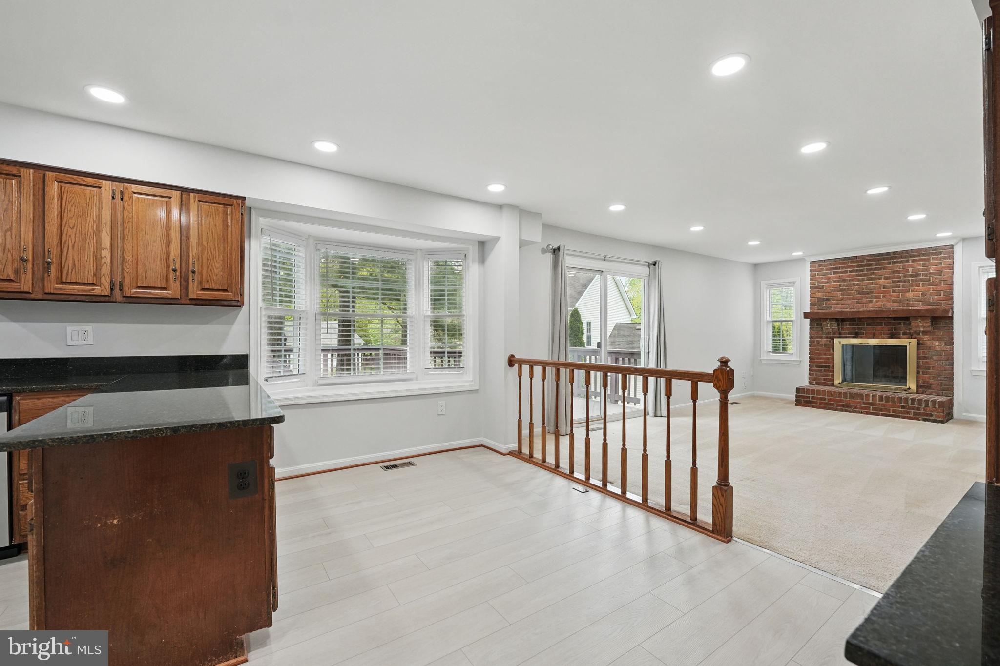 LAKEWOOD HILLS - Residential