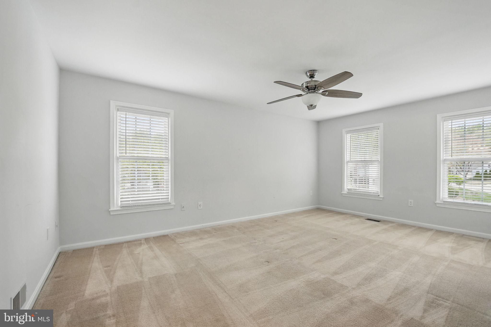 LAKEWOOD HILLS - Residential