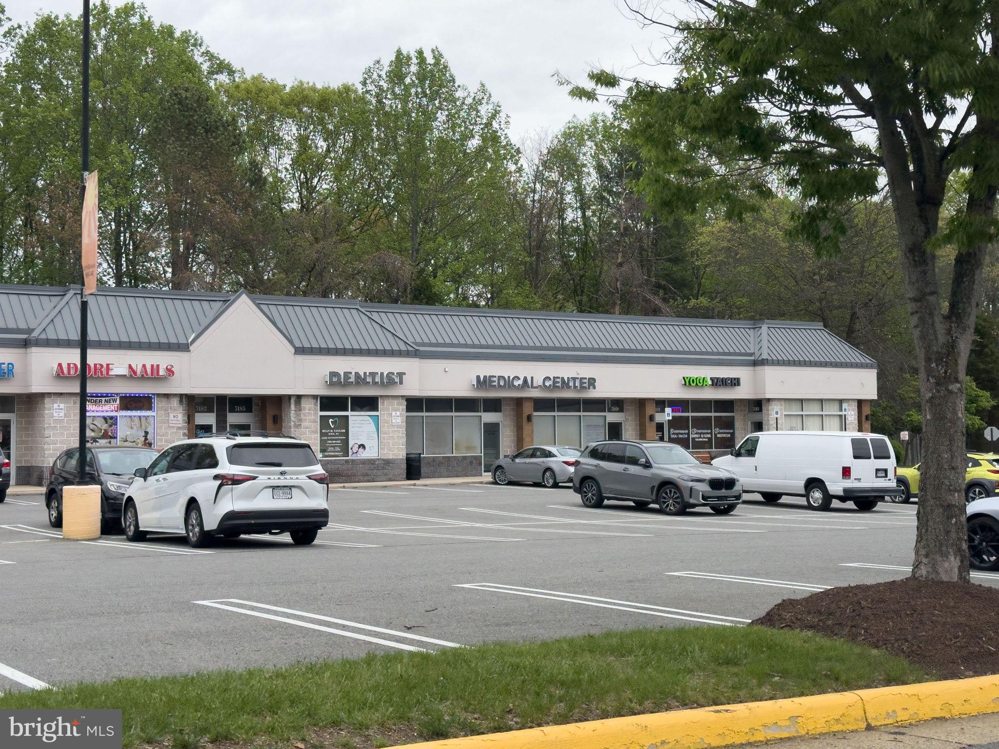 LAKEWOOD HILLS - Residential