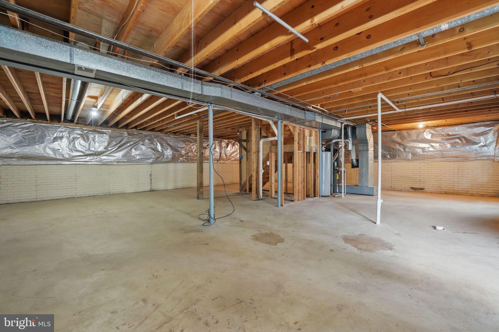 LAKEWOOD HILLS - Residential