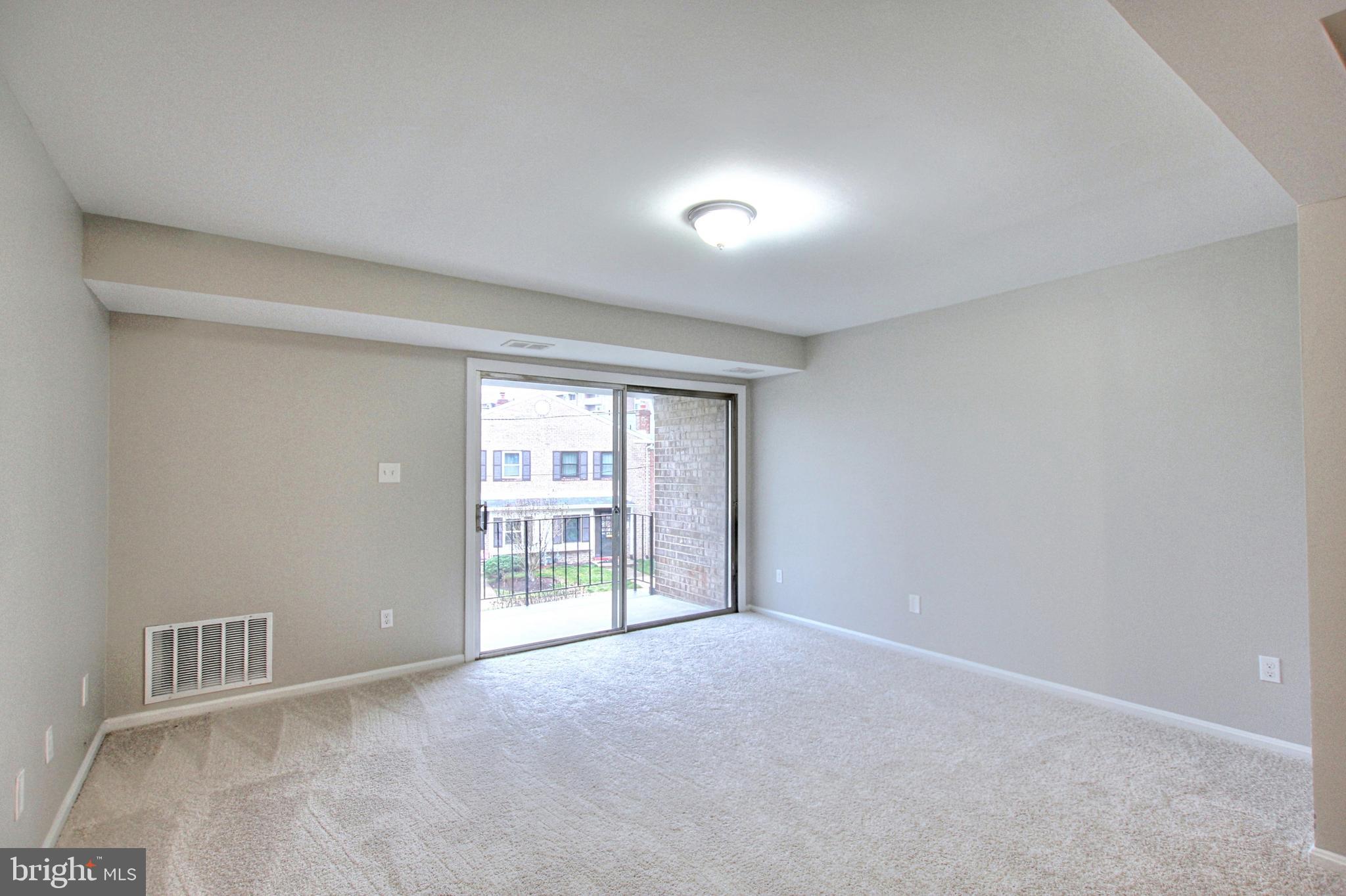 CHARLESTOWNE VILLAGE - Residential